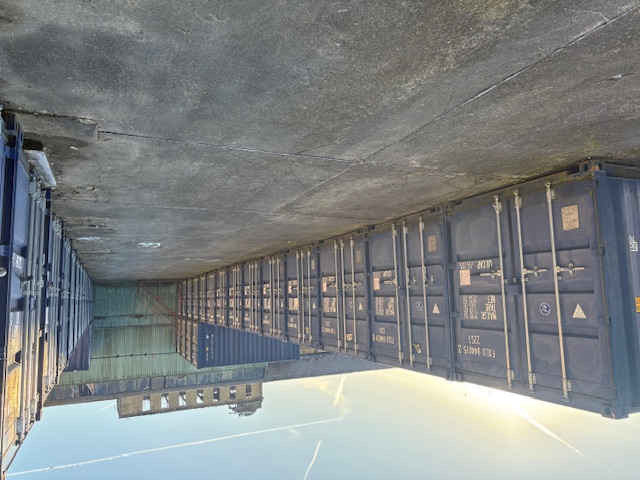 20 FT Container Yard